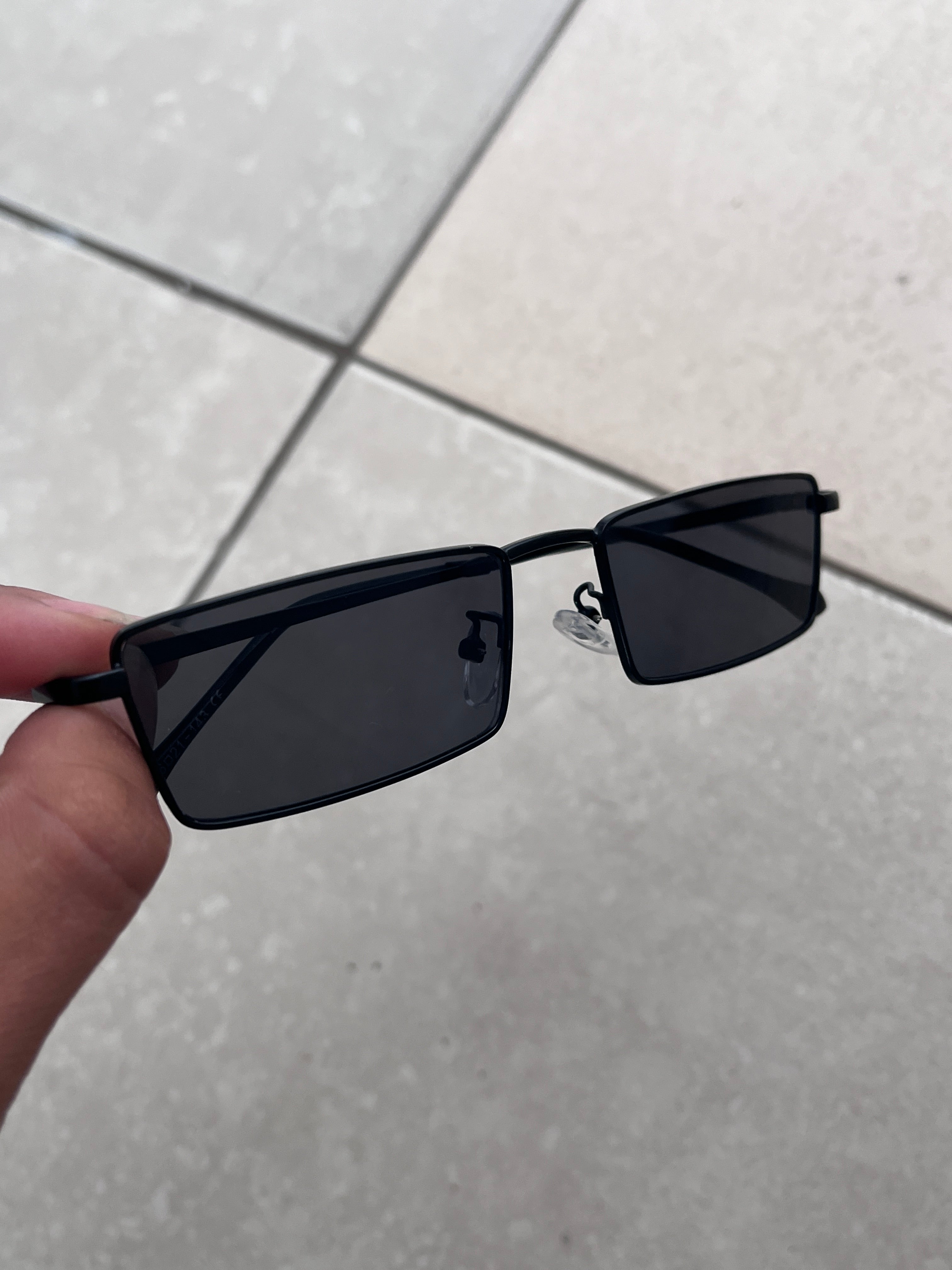 Lentes de sol - ossie black.