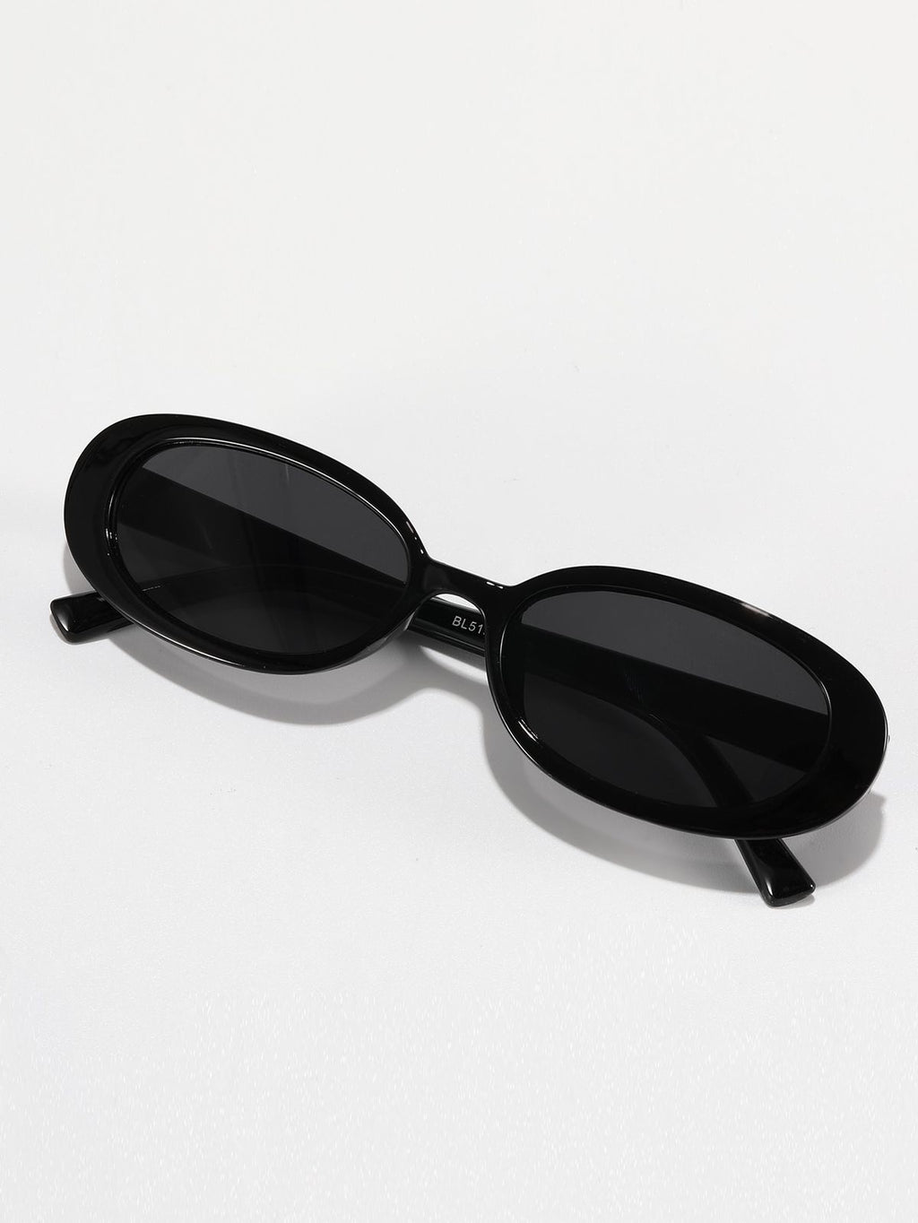 Lentes de sol - Assia.