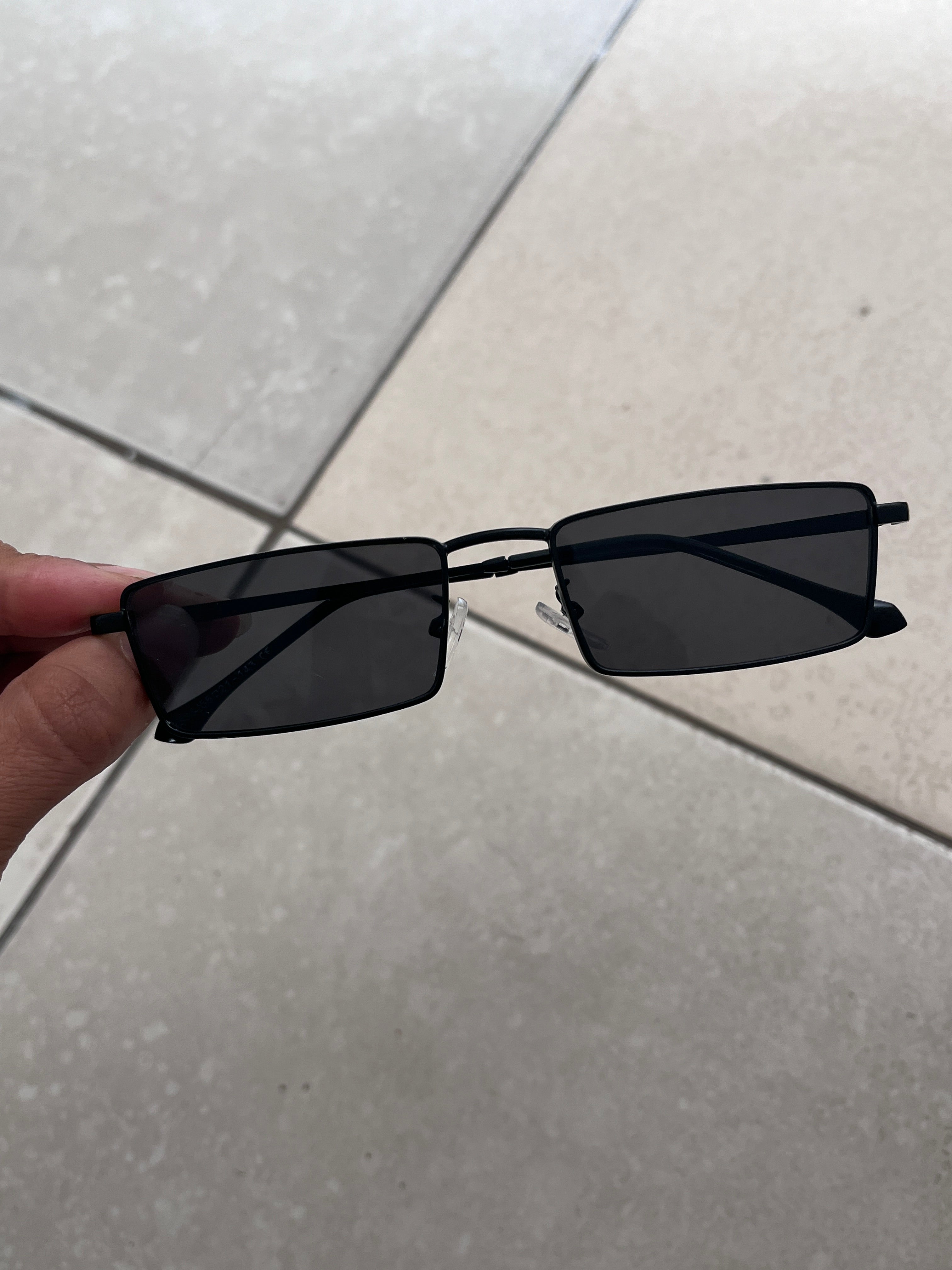 Lentes de sol - ossie black.