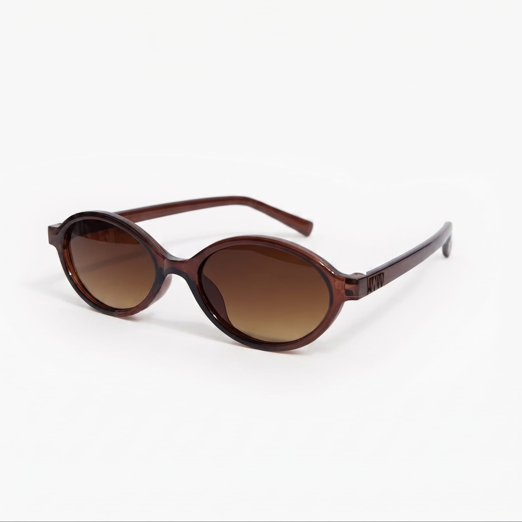 Lentes de sol - estilo miu miu.