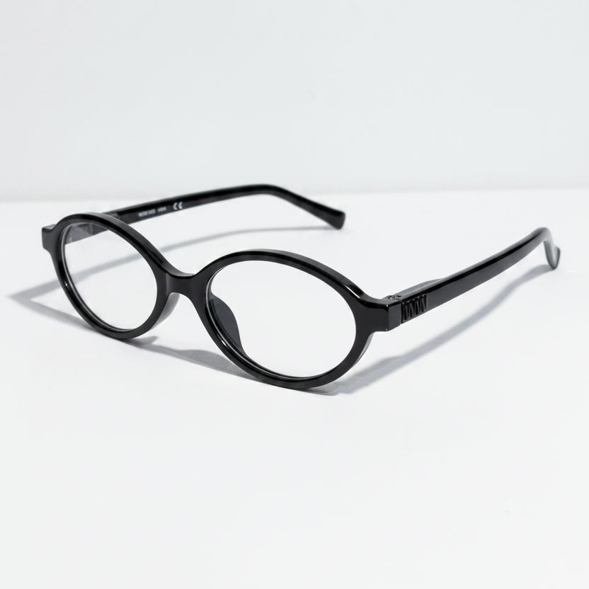 Lentes de sol - estilo miu miu.